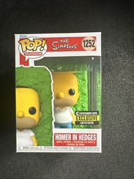 1252 Homer In Hedges (Entertainment Earth)