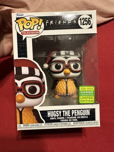 1256 Hugsy The Penguin (SDCC 2022) (Official Sticker)