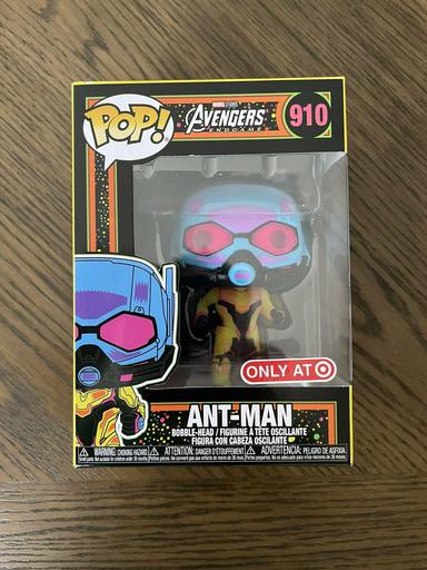 910 Ant-Man (Black Light) (Target)