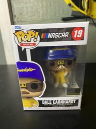 19 Dale Earnhardt