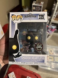 335 Shadow Heartless (Glow Chase)
