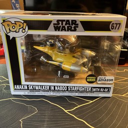 677 Anakin Skywalker In Naboo Starfighter (Amazon)