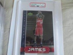 Ud LeBron James (PSA) (Holo)