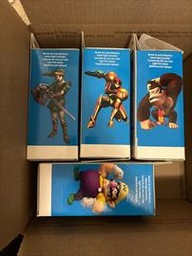 Wired Fight Pad (Wario Edition) (Nintendo Wii U)