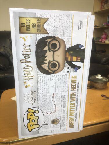 01 Harry Potter with Hedwig (18 Inch)