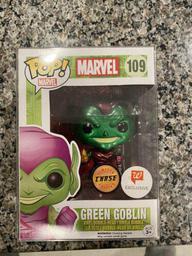 109 Green Goblin (Metallic) (Chase) (Walgreens)