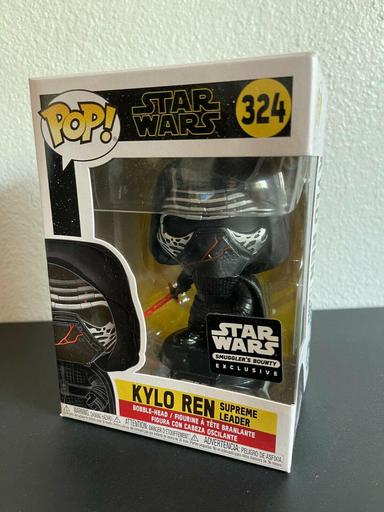 324 Kylo Ren Supreme Leader (Smugglers Bounty)