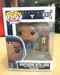 337 Hawthorne with Louis