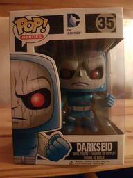 35 Darkseid (Common)