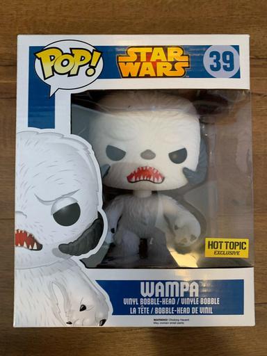 39 Wampa (Hot Topic)