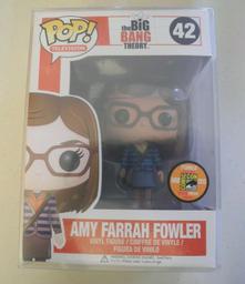 42 Amy Farrah Fowler (Brown Shoes)
