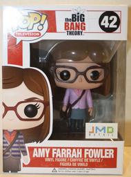 42 Amy Farrah Fowler (Purple)