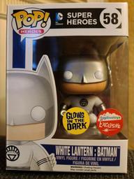 58 White Lantern: Batman (Common)