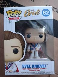 62 Evel Knievel (Common)