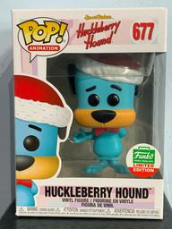 677 Huckleberry Hound (Santa Hat)