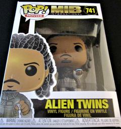 741 Alien Twins