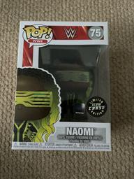 75 Naomi (Glow Chase)