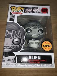 975 Alien (Common)