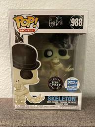 988 Skeleton (Glow Chase) (Funko Shop)