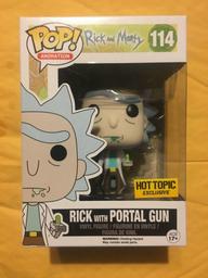 114 Rick with Portal Gun (Hot Topic)