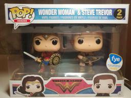 2-Pack Wonder Woman & Steve Trevor (FYE)