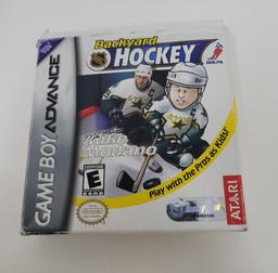 Backyard Hockey (Nintendo Game Boy Advance)