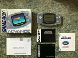 Game Boy Advance (Glacier) (Nintendo Game Boy Advance)