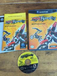 MX Superfly Featuring Ricky Carmichael (Nintendo GameCube)