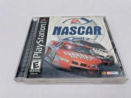 NASCAR 2001 (Sony Playstation 1)