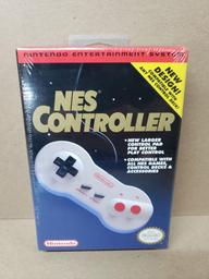 NES Dogbone Controller (Nintendo Entertainment System)