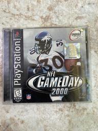 NFL Gameday 2000 (Sony Playstation 1)