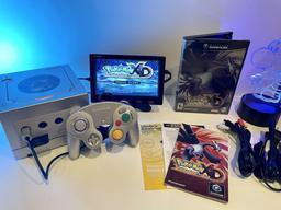 Nintendo Gamecube Console (Pokemon XD Limited Edition Bundle) (Nintendo GameCube)